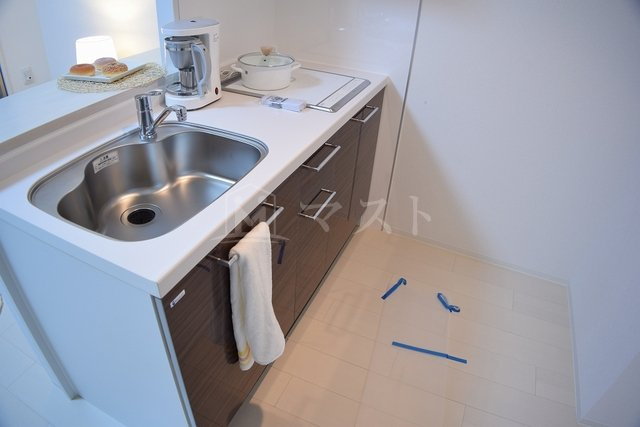 セレニテ本町グランデのキッチン|同マンション他号室写真