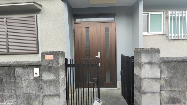 大政貸家　のエントランス