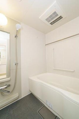【浴室】 | トレステージ目黒 | ※写真は同タイプ住戸です。