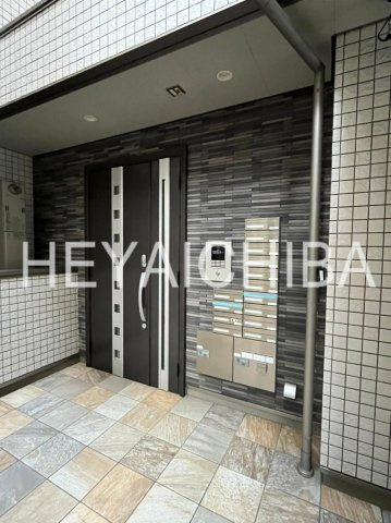 Sophia 本所のエントランス