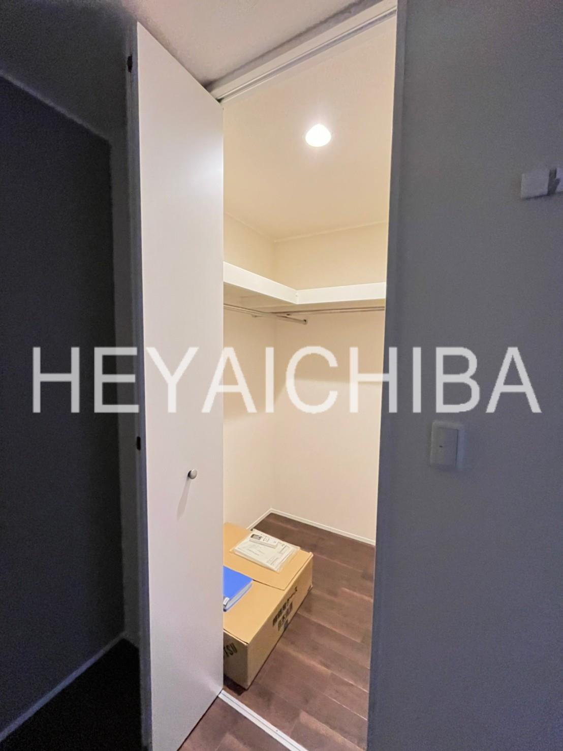 Sophia 本所の収納|ウォークインクローゼット