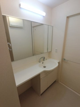 【独立洗面台】