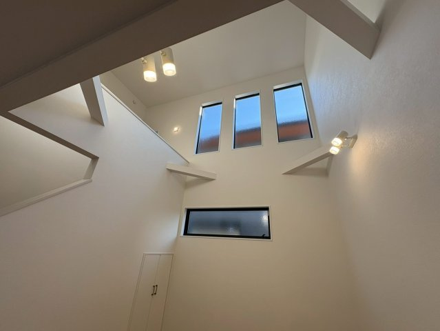 川越市岸町3丁目　新築分譲　東武東上線『新河岸駅』徒歩20分　【新宿小学区】の居間・リビング