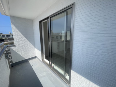 【バルコニー】 | 読谷村上地（全3棟）C号棟 | C号棟　インナーバルコニー♪