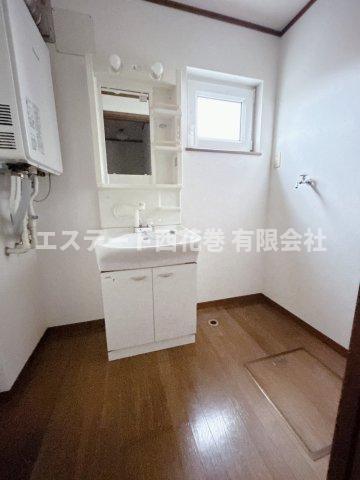 メゾンセレーノ壱番館の洗面所