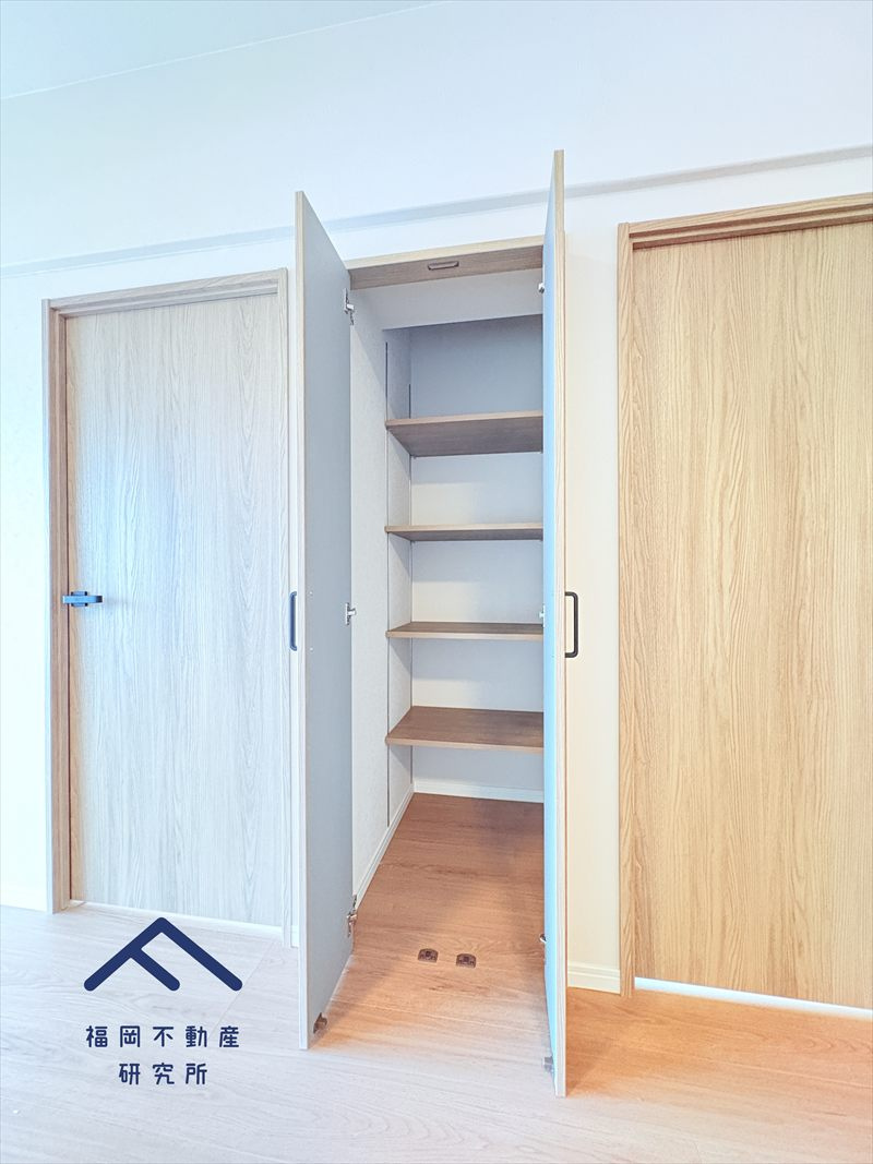 エバーライフ箱崎第２の収納