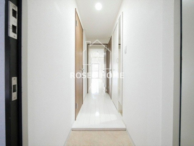 ポローニア立花通りの玄関|同マンション別部屋：参考写真