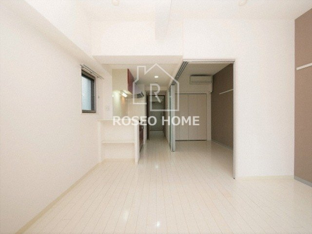 ポローニア立花通りの居間・リビング|同マンション別部屋：参考写真