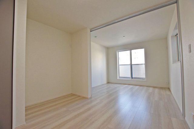 大阪市淀川区新北野3丁目新築戸建の洋室|（2025年11月）撮影