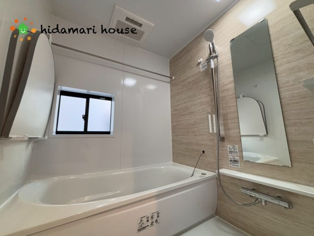 桶川市末広8期　新築戸建　グラファーレ02のトイレ