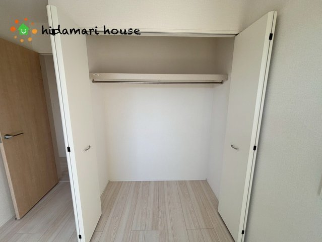 桶川市末広8期　新築戸建　グラファーレ02の洋室