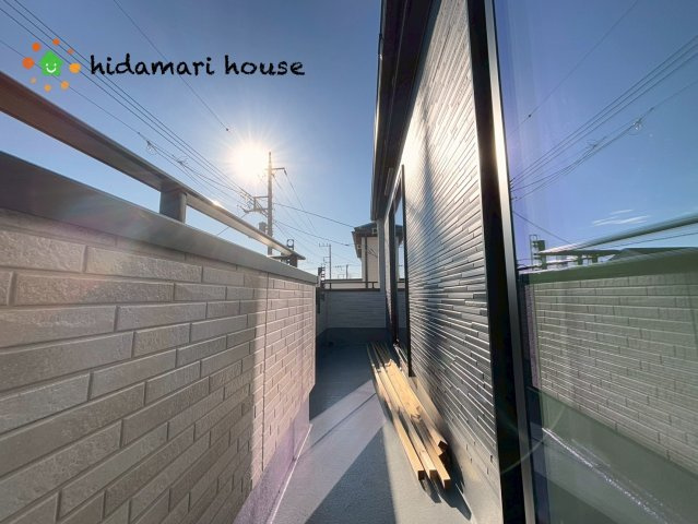 桶川市末広8期　新築戸建　グラファーレ02のバルコニー