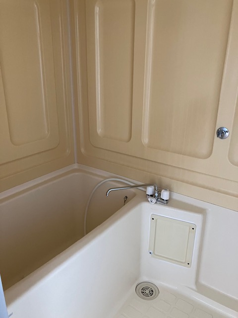 アート三沢の浴室