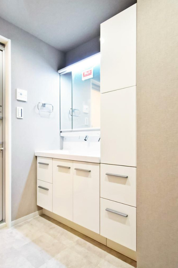 恒陽マンション【仲介手数料無料】の独立洗面台