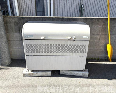 【その他共用部分】 | アルバ北棟 | 敷地内ゴミ置場