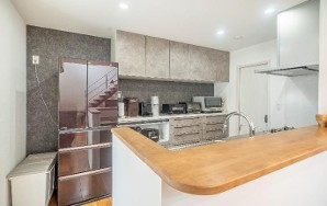 泉区和泉中央北6丁目 中古戸建 6080万円のキッチン