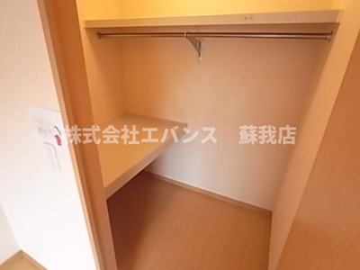 【収納】 | カーサ・カルモ亥鼻 | 大きなスペースがあり、収納には困りません