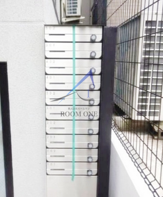 Ｅｌｙｓｉｏｎ門前仲町のその他共用部分|集合ポストです。