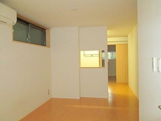 ハイム南大井の居間・リビング