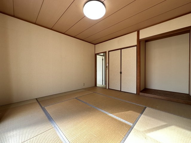 神戸市西区学園西町２丁目戸建の和室