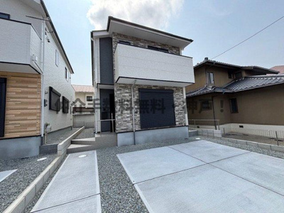 【外観】 | 神戸市西区竹の台5丁目　新築戸建1号棟　仲介手数料無料！ | きれいな外観です