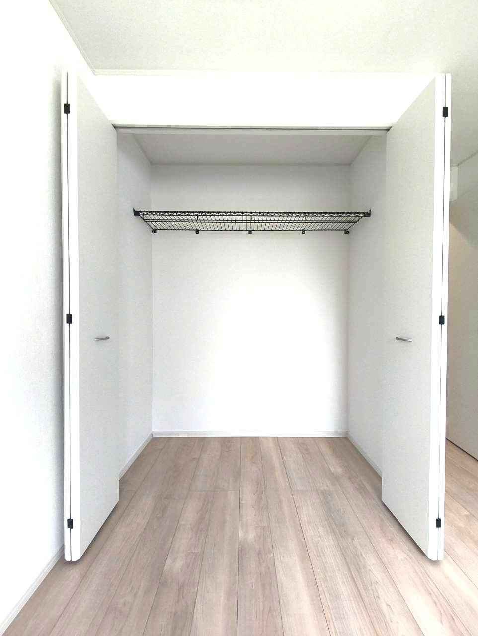 クレイドルガーデン　東区八反田第6　2号棟の収納|十分な収納スペースがあります