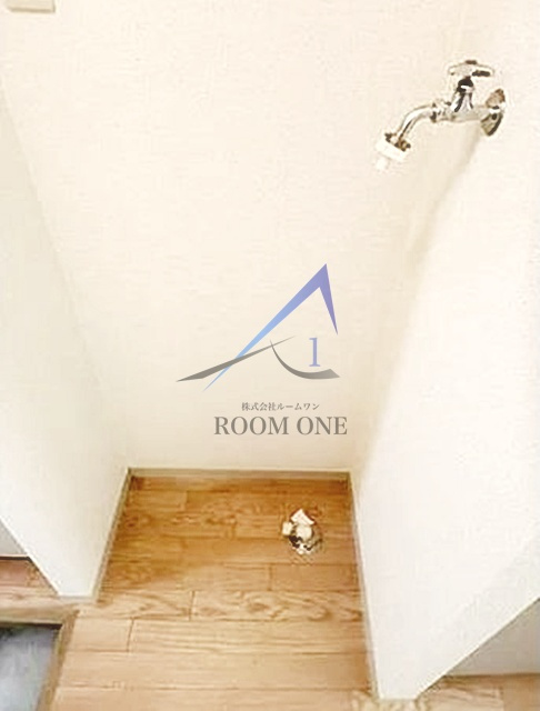 Ｓｔａ　ｆｉｏｒｅの設備|洗濯機置き場です。