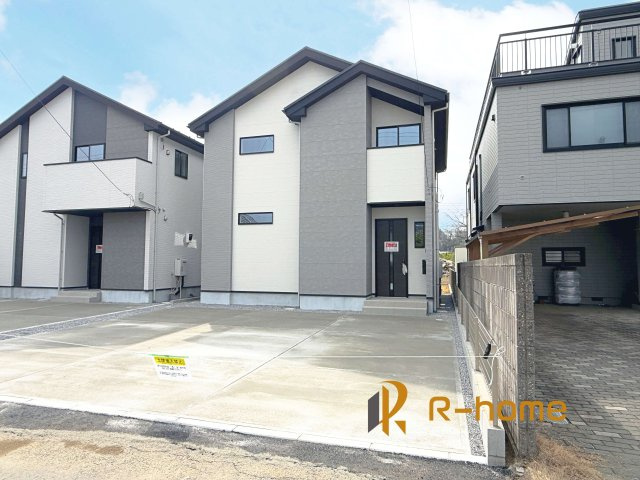 土浦市桜町2期　新築戸建て　1号棟の外観|建物完成いたしました！ご予約で『平日』や『夕方』などでもご見学可能です！
