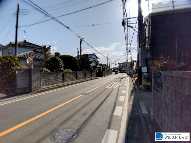 新築／ふじみ野市亀久保３丁目　全５棟　今回販売４棟の前面道路含む現地写真