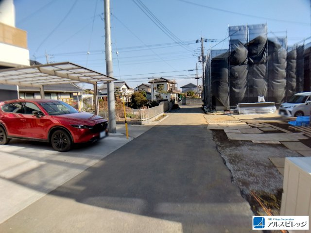新築／ふじみ野市亀久保３丁目　全５棟　今回販売４棟の前面道路含む現地写真