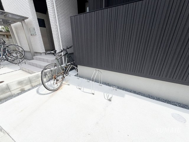 プラネッツのその他共用部分|駐輪スペースです☆