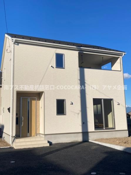 南アルプス市下宮地の新築一戸建の外観