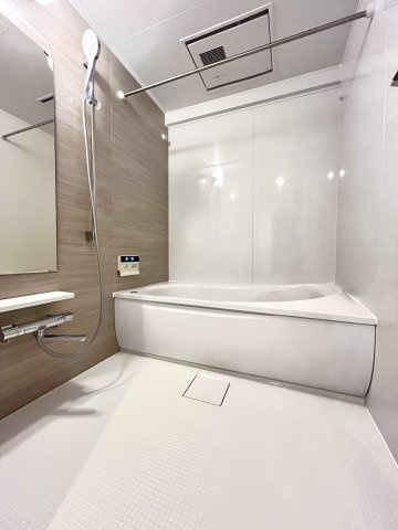 ライオンズガーデン枚方の浴室