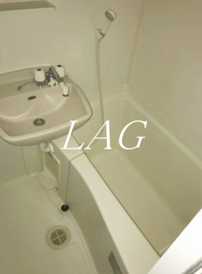 【浴室】 | ＡＲＴＥＳＳＩＭＯＡＱＵＡＬＩＮＫＶＩＳＴＡ | お風呂です。