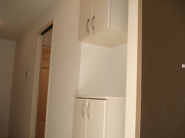 【その他】 | ゴールド・クレスト | 下足箱