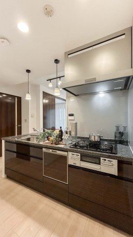 シティタワーズ東京ベイ　セントラルタワーのキッチン|キッチンでお料理をお楽しみください