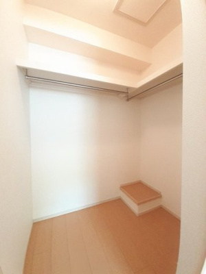 【収納】 | トップヒルⅡ | たっぷりとした収納スペースです