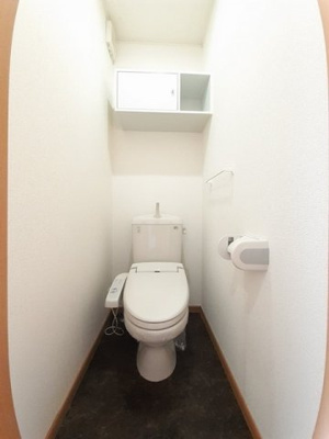 【トイレ】 | サンセールＣ | 落ち着いた色調のトイレです