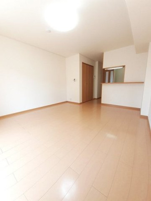 【内装】 | サンセールＣ | 過ごしやすい室内です