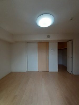 【居間・リビング】 | ルピエ中島 | 内装も気になるポイント