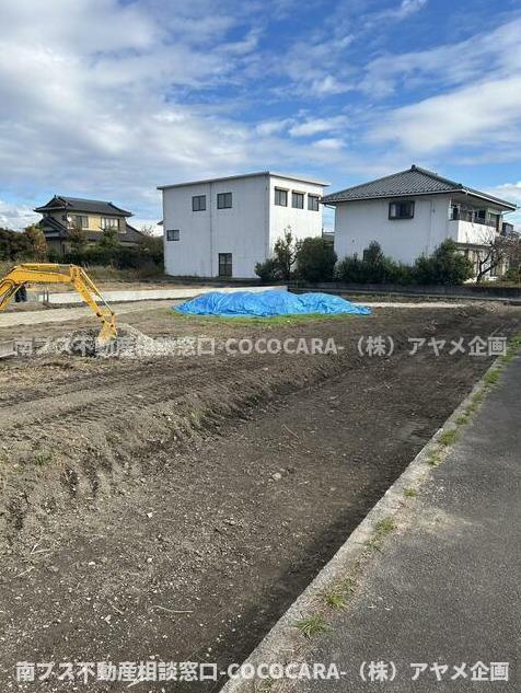 南アルプス市古市場の売地の外観