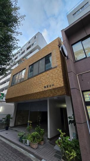 徳武ビルの外観