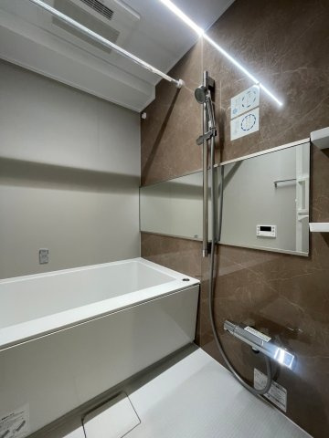 朝日白金台マンションの浴室|ゆったり過ごせるお風呂です