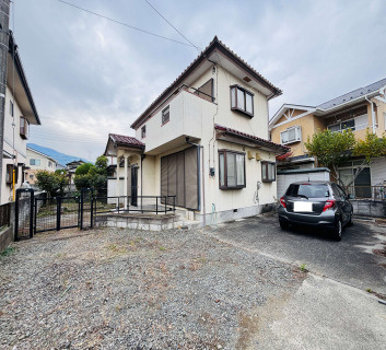 南アルプス市百々の中古一戸建の外観