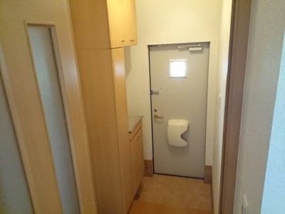 【玄関】 | シャルパンティエⅡ | きれいな玄関です