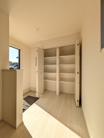 【玄関】 | リーブルガーデン.S高崎市第5寺尾町ー①