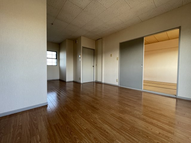 リサーチハイツの洋室