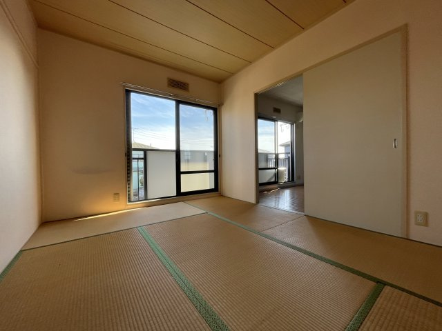 リサーチハイツの和室
