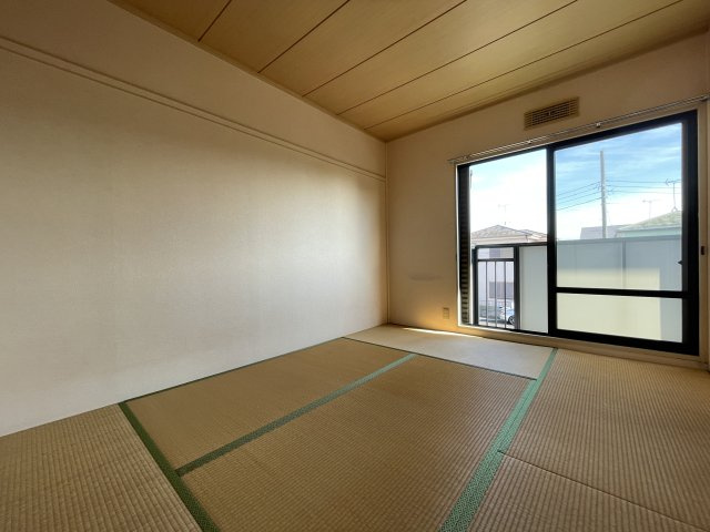 リサーチハイツの和室