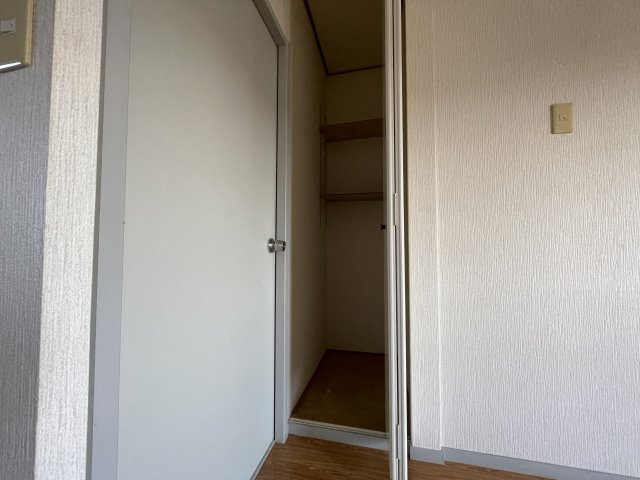 リサーチハイツの収納